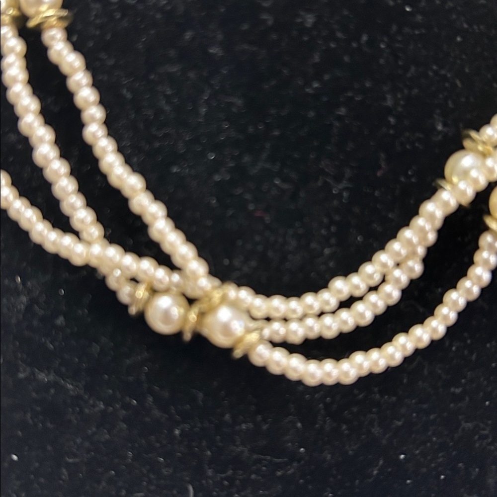 Source Unknown Cream Pearl Triple-Strand Necklace with Gold Bead Accents - Picture 2 of 3